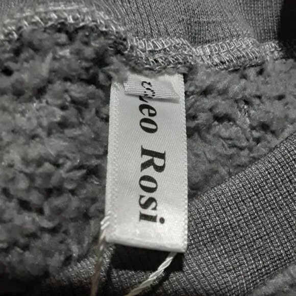 Leo Rosi Women's Sherpa Sweatshirt - Picture 3 of 5